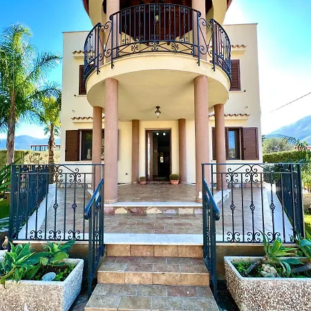 La Cinisara Apartamento *