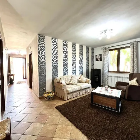 La Cinisara Apartment *